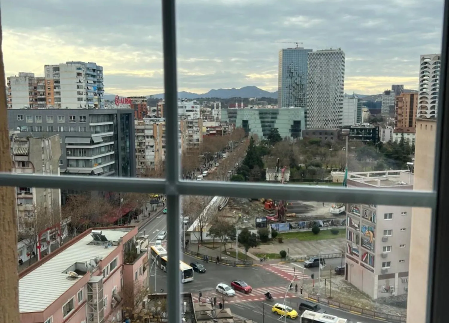 Tirana Gallery Apartment - City Center View 0*,