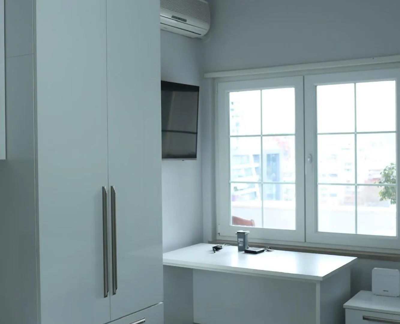 Tirana Gallery Apartment - City Center View