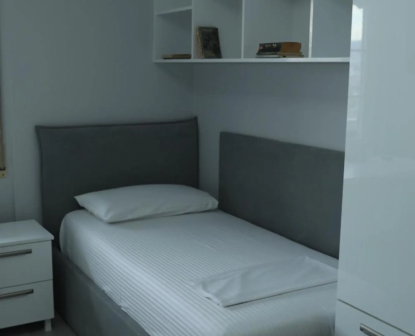 Tirana Gallery Apartment - City Center View