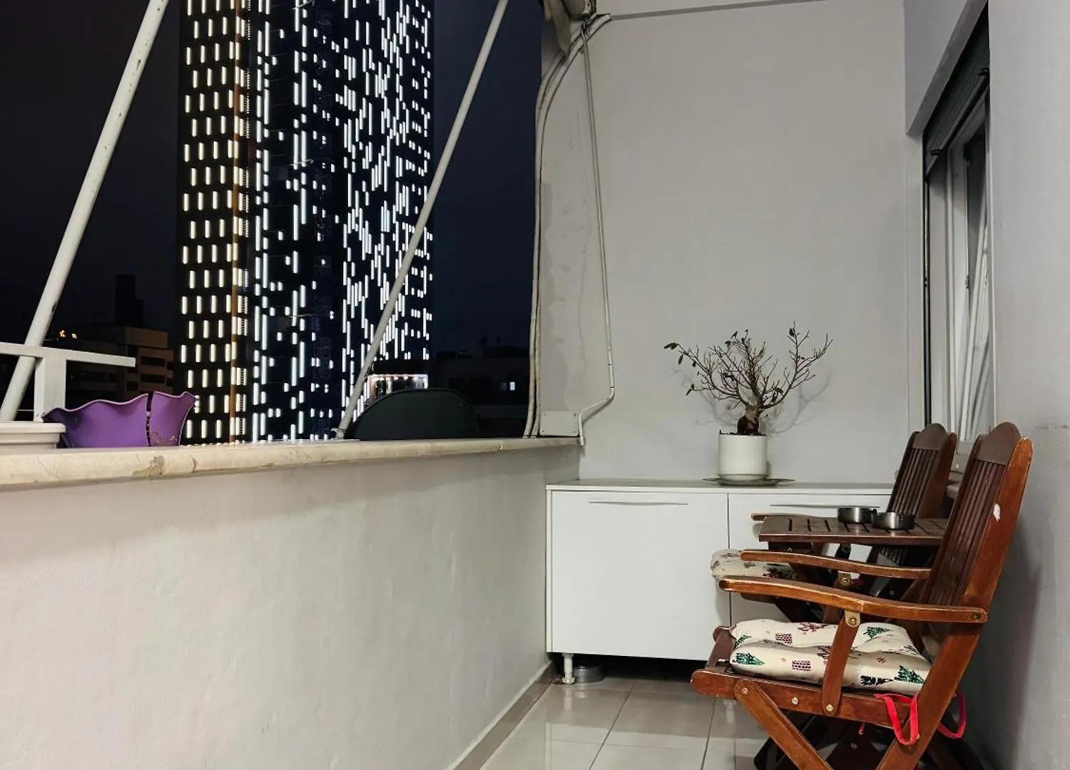 Tirana Gallery Apartment - City Center View